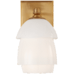 Mały kinkiet Whitman w ręcznie patynowanym mosiądzu antycznym z białym szklanym kloszem